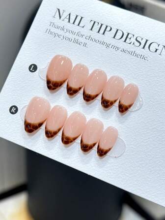 10pcs Handmade Almond Short Nail Tips, Fashionable Minimalist Style With Handpainted Leopard Print Pattern, Premium Press-On Nails For Women And Girls For Daily Wear, With Nail Accessory Set