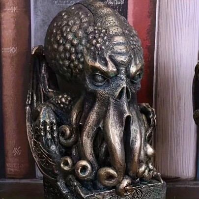 Cthulhu Mythology Octopus Statue Gothic Handcraft Art High-End Exclusive Desk Ornament, Insanity Best Gifts Birthday Graduation