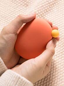 6件套（1个外壳，5个加热垫）硅胶暖蛋替换盒自加热迷你手持暖宝，冬季女士和学生适用的可爱暖宝