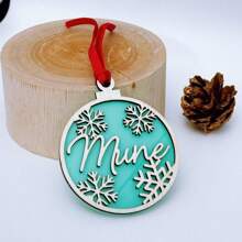 Étiquette de bas en acrylique personnalisée avec lettres anglaises personnalisées - Design élégant de flocons de neige, parfait pour la décoration de fête et les étiquettes-cadeaux. Décoration de chambre pour enfants. Idées de cadeaux de Noël, de retour à l'école, de la Saint-Valentin pour garçons et filles - Bleu clair - Voir 10