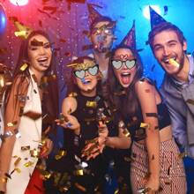 4 件 2025 年新年晚会眼镜 - 心形塑料眼镜，带有闪亮细节，无需电力，节日照相亭道具，用于庆祝和装饰 - 彩色 - 查看 8