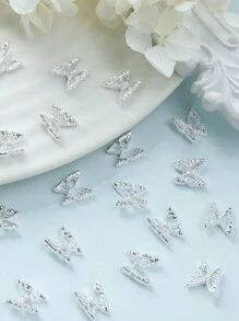 20 件金属银色镂空蝴蝶指甲饰物时尚别致迷你蝴蝶装饰 DIY 美甲用品 - 彩色 - 查看 6