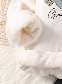 Set de 2 piezas con sudadera con capucha y pantalones con estampado de corazón para niñas - Blanco - Ver 4