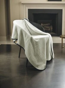 1pc Outdoor Warm Fleece Cloak Blanket, Thickened Shawl Blanket, Office Nap Throw Blanket, Casual Home Warm Blanket, Autumn/Winter