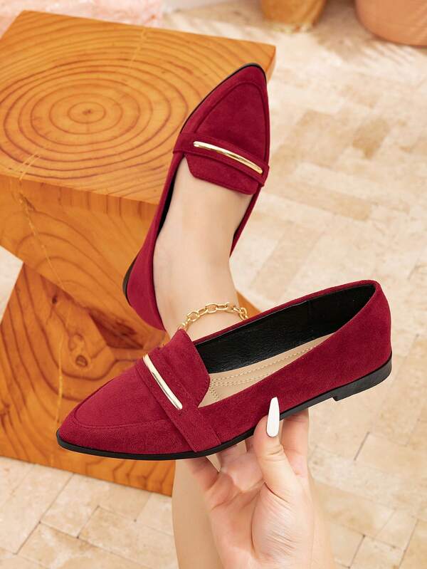 Damen Ballerinas mit breitem Passform und spitzer Zehenpartie in Große Größen, vielseitig einsetzbar und bequem