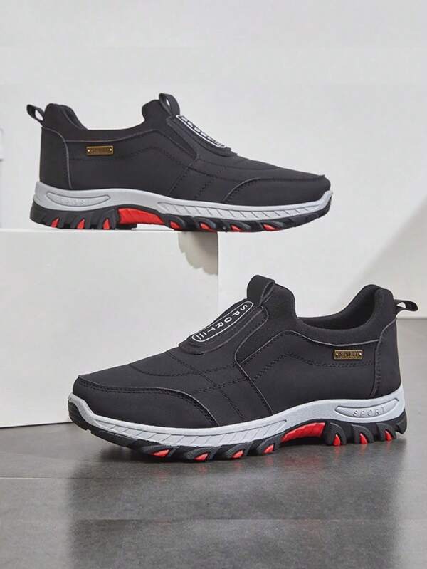 Zapatillas informales ligeras para hombre, tipo slip-on, zapatos de tela de Pekín antiguo, calzado para hombre transpirable de malla, tallas grandes para hombres