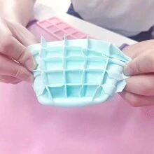 1 件随机硅胶圆形圆柱冰块托盘，DIY 制冰机适用于家用冰箱 - 藍色 - 查看 6