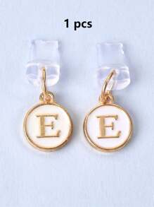 1pc White Electroplated Dust Plug Pendant With 26 English Alphabet On Both Sides, Compatible With Type C