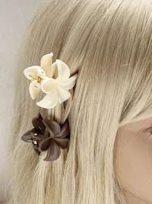 4 chiếc kẹp tóc mini màu trà sữa, hình hoa cúc bóng mượt, kích thước nhỏ 1,5 inch, bề mặt mờ, thích hợp làm phụ kiện tóc đi biển và nghỉ lễ, kiểu kẹp tóc mùa hè thanh lịch. - Nhiều màu - Xem 3
