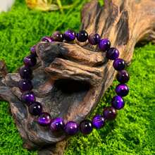 Bracelet pierre œil de tigre galaxie naturel 8 mm. Cette pierre naturelle symbolise la richesse et la bonne chance. Peut être offert en cadeau à la famille et aux amis (sans étiquette)