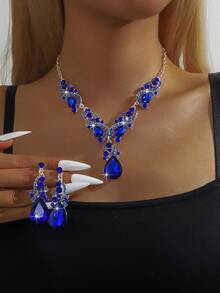 3 件套复古优雅珠宝套装，配有绿色宝石和水晶耳环和项链，圣诞珠宝 - 彩色 - 查看 2