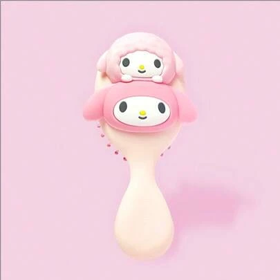 Miniso Sanrio My Melody 3D 按摩气垫发梳，柔软硅胶刷毛和防静电设计，可爱的粉色蝴蝶结印花，非常适合日常护发、头皮按摩和送礼（1 件）