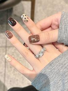 10 件棕色手绘花朵条纹手工按压指甲短棺材秋冬季简约假指甲DIY指甲用品可重复使用，带果冻胶和指甲锉，适合女士和女孩 - 棕色 - 查看 3