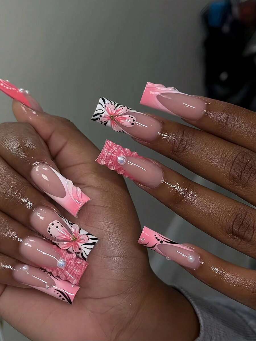 24 件/套水滴形假指甲 3D 波浪可爱珍珠花和黑白条纹渐变适合所有女性和女孩，包括指甲锉和凝胶胶，方便使用 - 珊瑚粉 - 查看 1