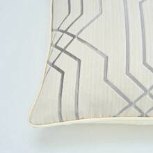 1pc Luxury Geometric Stripe Jacquard Pillow Cover - High-Density Polyester Cushion Case With Precision Woven Patterns - Available In 18x18in (45x45cm) & 20x20in (50x50cm) For Sofa/Living Room/Hotel/Bedroom Decor (Insert Not Included)