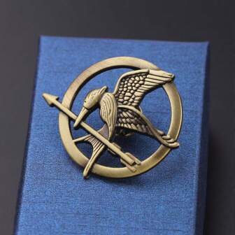 The Katniss Everdeen Cosplay Prop Mockingjay Pin For Hunger Games Movie Enthusiasts - A Symbol Of Rebellion And Hope,Egypt,Cosplays,Wizard,Cockatiel,Alice,Armour