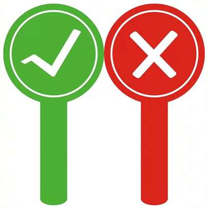 Rätt eller fel handuppräckningskort, krok, kors, cirkel, uppräckningskort, Halloween, Thanksgiving, jul, bärbart svarskort för klassrummet, undervisningshjälpmedel för dagisklassrum, handkort för domare, bedöm rätt och fel poängkort, interaktiva leksaker, PVC-material, dubbelsidiga undervisningsverktyg för rätt och fel svarsindikator