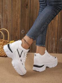 Chaussures de sport à semelle épaisse en patchwork , nouvelles pour l'automne/hiver. Chaussures d'extérieur chaudes et décontractées pour femmes
