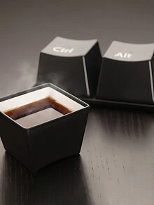 3 chiếc - Ctrl Del Alt Số phận của người lao động, Cốc cà phê bàn phím làm việc, Cốc đựng chìa khóa có khay, Cốc nước cho người lao động, Cốc đựng nước lạnh, Cốc trang trí để bàn, Cốc cà phê nhỏ thiết kế sáng tạo hình phím bàn phím, Thích hợp cho tiệc theo chủ đề, Trang trí nhà theo phong cách vui nhộn, Làm bằng nhựa - màu đen - Xem 6