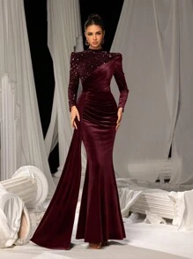 Faeriesty 女士优雅丝绒美人鱼尾长裙，饰以闪亮亮片刺绣 | 适合盛大晚宴、婚礼、戛纳派对及夏季度假的奢华晚礼服 - 酒紅色 - 查看 2