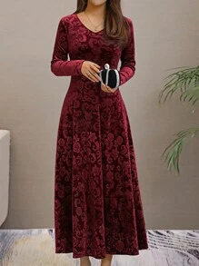 Floral V-Neck Velvet Dress, Women's Winter Elegant Long Sleeve Swing Dress For Autumn And Winter - Burgundy - View 3