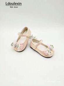 Nuove scarpe piatte con fondo morbido antiscivolo per ragazze con fiocco e design a strappo, stile principessa