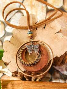 TopHanqi 1pc Vintage Coffee Color Butterfly Pendant Necklace, Multilayer Geometric Round Circle Wooden Ring Design, Suitable For Women To Pair With Daily Outfits And Party Accessories, Gift