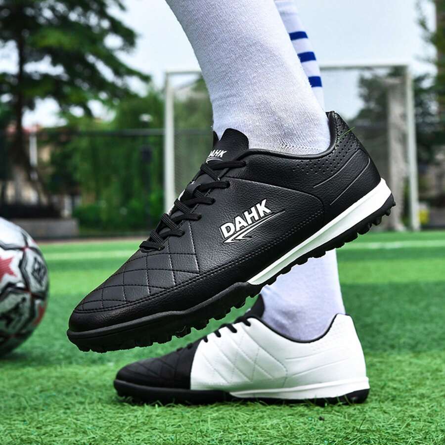 low cut soccer cleats