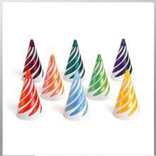 1/2/4 piezas Juguetes de descompresión en espiral impresos en 3D, Cono imposible, Juguetes de transferencia piramidal, Decoración de escritorio de ilusión de línea de vórtice mini, Regalos, Aliviar la ansiedad, Versión que brilla en la oscuridad requiere carga con luz solar, Color arcoíris y brillo aleatorio
