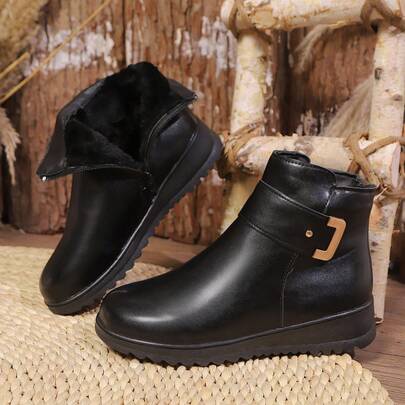 新款大码妈妈鞋秋冬短靴带毛绒衬里坡跟舒适保暖防滑