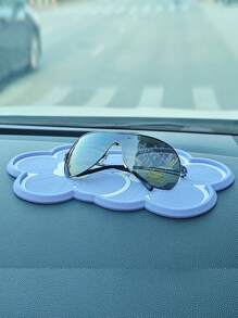 1pc Anti-Slip Silicone Pad, Vehicle Dashboard Holder, Phone Stand, Flower Decor - one-size - View 2