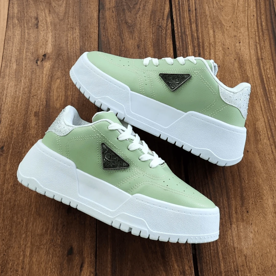 New Prax Girl Women's Sneakers Launch 2024 - 淺綠色白底 - 查看 1