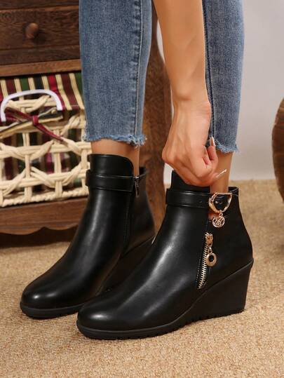 Women's Autumn/Winter New Wedge Boots, Versatile Comfortable Fashion Boots, Wedge High Heel Short Boots