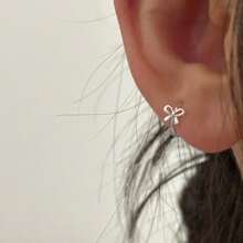 1 对时尚甜美蝴蝶结装饰耳环，适合女性约会和日常佩戴，小巧可爱的情人节、妈妈、母亲、母亲节、礼物 - 金色 - 查看 5