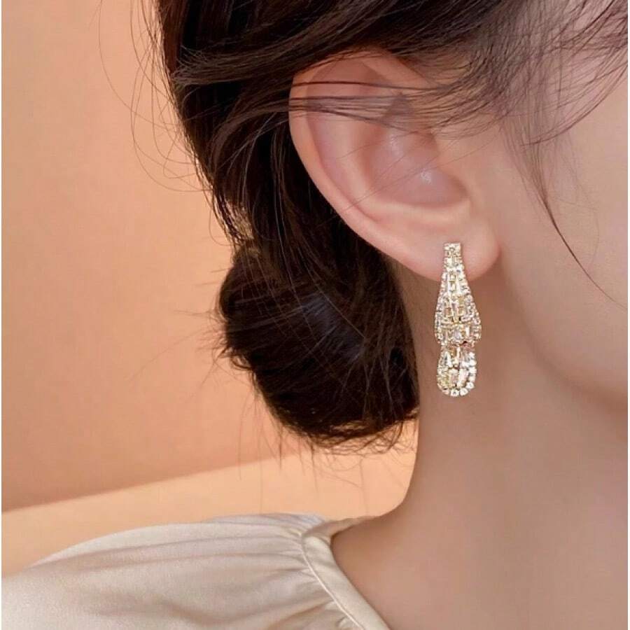 1pc Luxury Moissanite Crossover Teardrop Hoop Earrings, Versatile Jewelry For Women's Daily Wear
