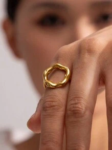 1 pièce Bague en acier inoxydable plaqué or 18 carats à la mode, asymétrique, ronde et creuse en forme de cœur, imperméable et polyvalente pour femmes, convient pour le port quotidien, les rassemblements, les fêtes et le style de rue - anneau - Voir 19