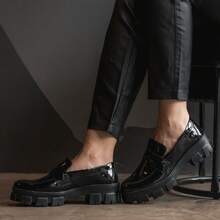 Women's Tractor Loafers 4.5cm Low Heel Plain Round Toe Non-Slip Soft Casual Shoes - màu đen - Xem 2
