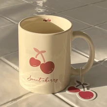 1 件时尚 INS 风格樱桃陶瓷咖啡杯，适合作为朋友生日/周年纪念日/节日/圣诞节的激励礼物，也适合派对和创意礼物，可用作咖啡杯、早餐杯、奶茶杯、马克杯、情侣杯、牛奶杯等。