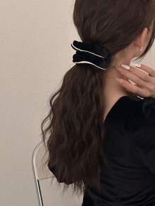 1 件装天鹅绒白色边缘发圈，优雅百搭的弹性发带，适合所有季节的女孩 - 彩色 - 查看 2