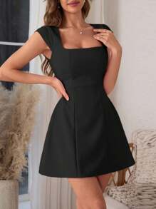 Abito mini a-line con colletto quadrato e maniche corte da donna, autunno