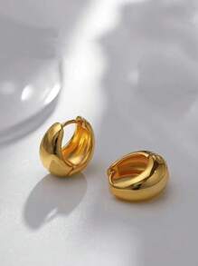 Gold Teardrop Earrings