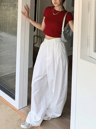 女士宽松休闲裤，纯色松紧腰，宽松阔腿阔腿裤，垂坠效果，初秋