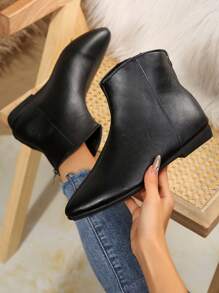 女士优雅黑色尖头平底踝靴，新款秋冬绒面革切尔西靴，适合通勤商务 - 黑色 - 查看 1