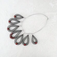 黑色水滴网状吊坠搭配红色圆珠项链个性化哥特式派对配饰时尚项链