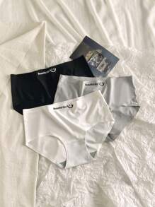 3pcs Women's Solid Color Cute Smiling Face Seamless Breathable Mid-Rise Briefs