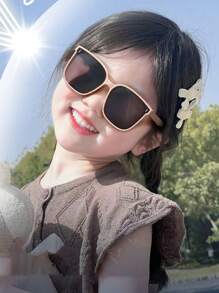 1pc New 3-10 Years Old Kids Polarized Vertical Rivet Fashion Eyeglasses, Boys Girls Children Square Frame Regular Glasses, Kids Back To School Fashion Glasses, Valentine's Day Fashion Glasses, Suitable For Daily Casual, Party Wear And Decor, Gift For Children