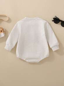 Baby Boy Baby Football Heart Embroidery Grey Bodysuit, Sports Casual Essential Outfit