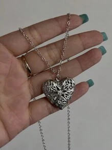 Colgante con forma de corazón romántico, abierto, de color plata, joyería futurista, marco de fotos con dije collar para mujeres y hombres, regalo para San Valentín, mamá, madre, Día de la Madre