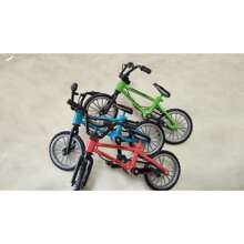 1pc Alloy Simulation Bicycle Model Toy, Creative Mini Finger Bicycle, 1:18 Random Delivery