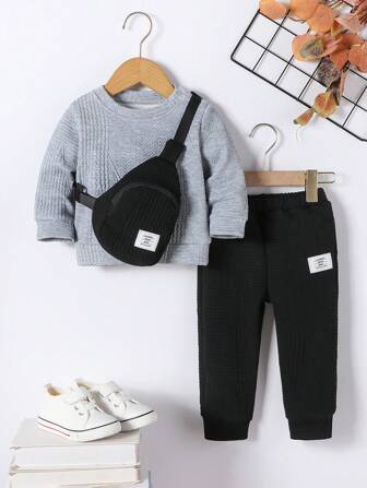 Bhchntiy 3 st/set Baby Boy Höst Nytt Mode Axelknapp Kontrastfärg Tröja med rund hals, byxor och crossbody-väska Casual Set